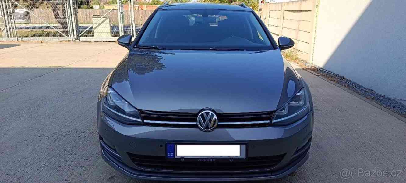 Volkswagen Golf 1,2   TSI Bluemotion - foto 1