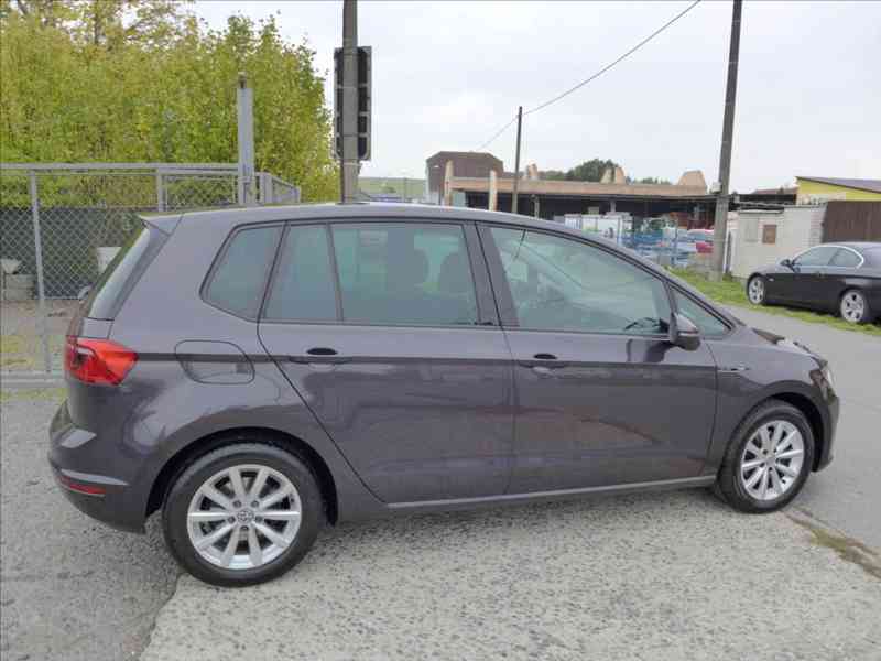 Volkswagen Golf Sportsvan 1,4 TSI VÝHŘEV TAŽNÉ 1.MAJITEL - foto 4