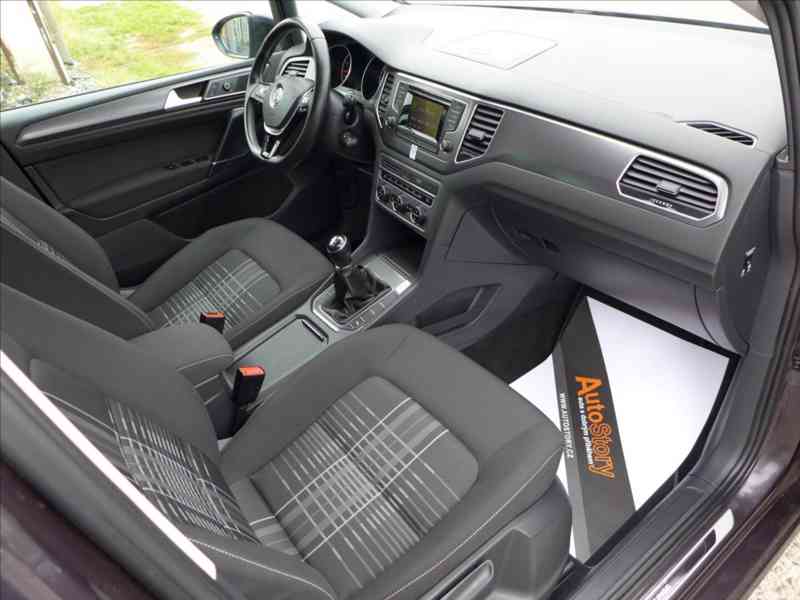 Volkswagen Golf Sportsvan 1,4 TSI VÝHŘEV TAŽNÉ 1.MAJITEL - foto 18