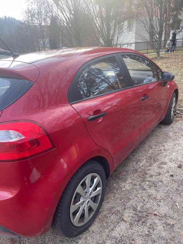 Kia Rio r.v2012/10 - foto 6