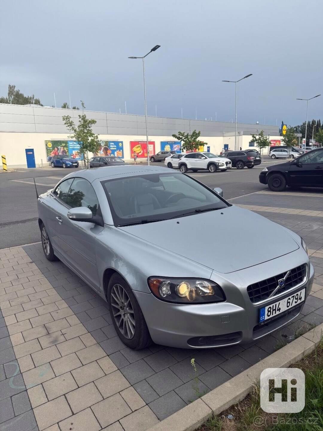 Volvo C70 2,4 - foto 1