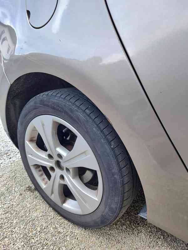 Renault Grand Scénic 1,9   96kw, nové v ČR, r.v.: 2011 - foto 11