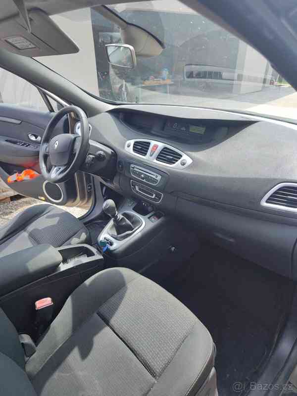 Renault Grand Scénic 1,9   96kw, nové v ČR, r.v.: 2011 - foto 6