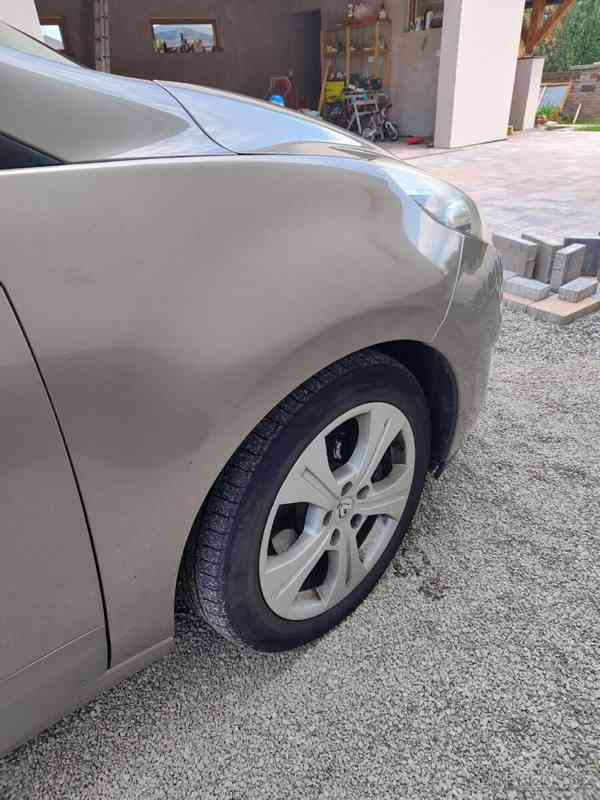 Renault Grand Scénic 1,9   96kw, nové v ČR, r.v.: 2011 - foto 12