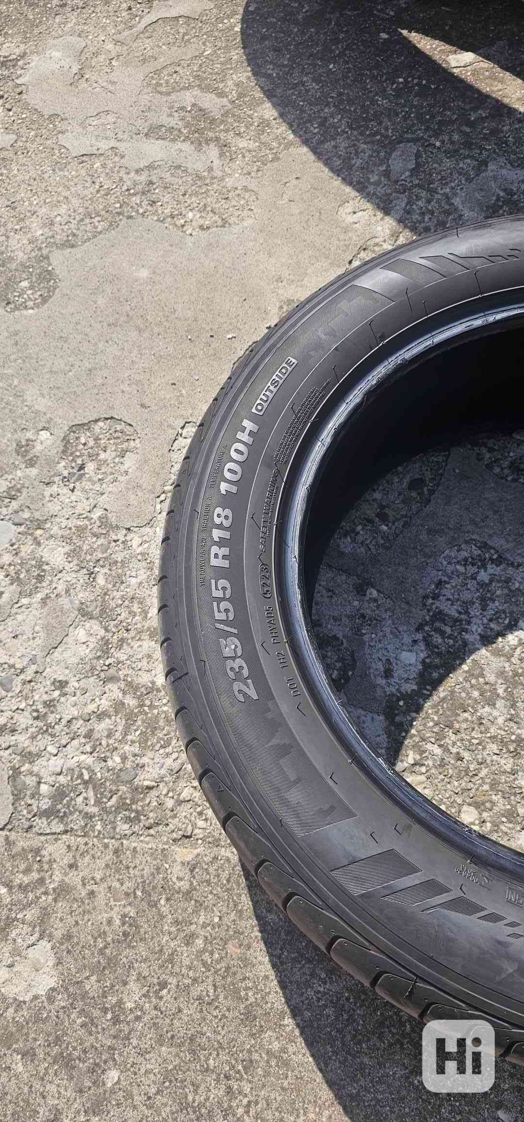  Pneu KUMHO Crugen 235/55 R 18 100H  - foto 1