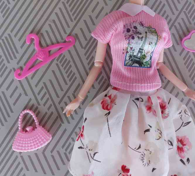 NOVÉ! Set pro Barbie, tričko + sukně + boty + kab + doplňky  - foto 5