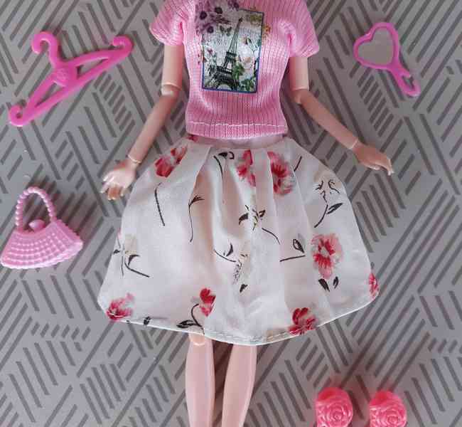 NOVÉ! Set pro Barbie, tričko + sukně + boty + kab + doplňky  - foto 3