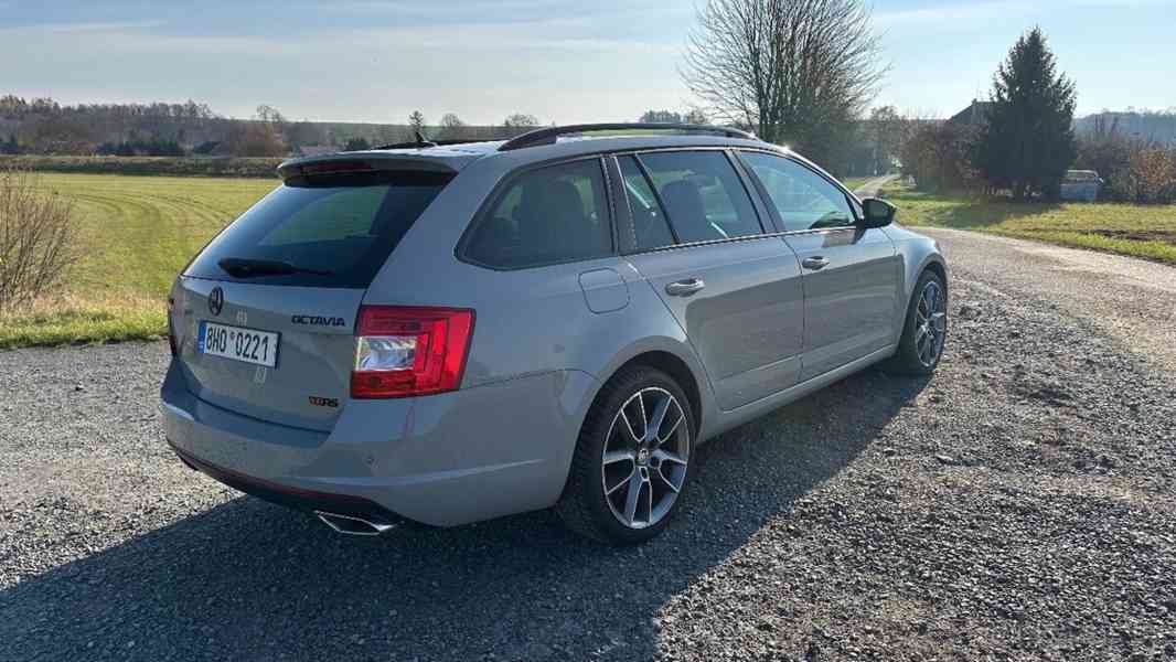 Škoda Octavia 2,0   III RS TDi 135 kw DSG - foto 4