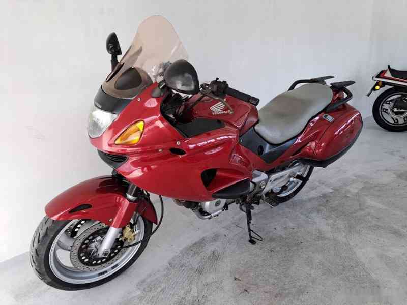 Honda NTV 650 Deauville - foto 5