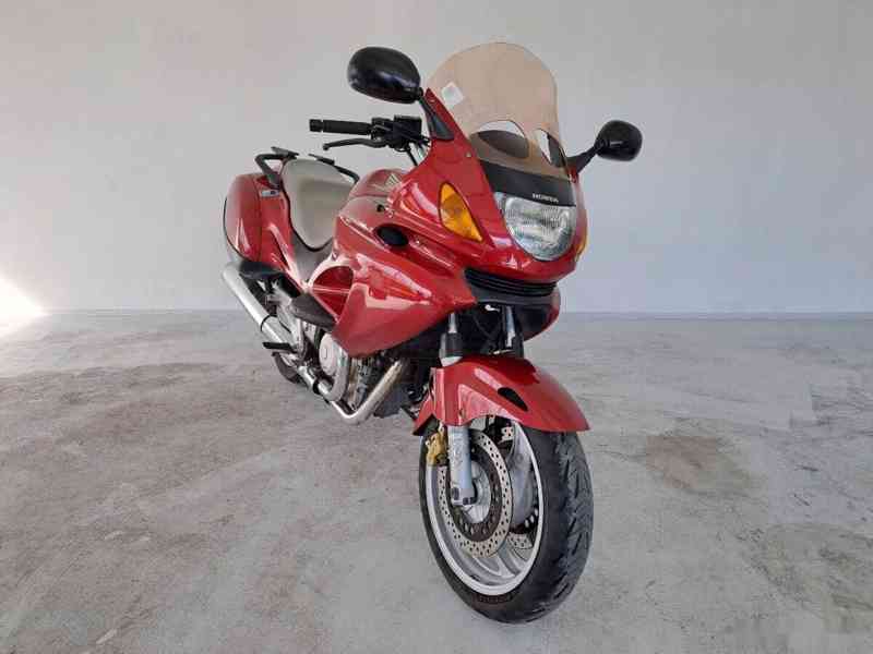 Honda NTV 650 Deauville - foto 10