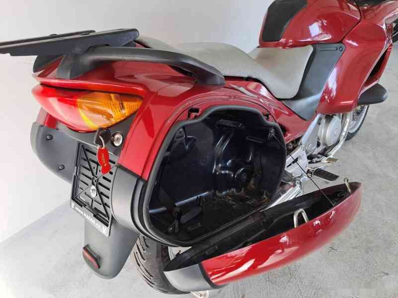 Honda NTV 650 Deauville - foto 12