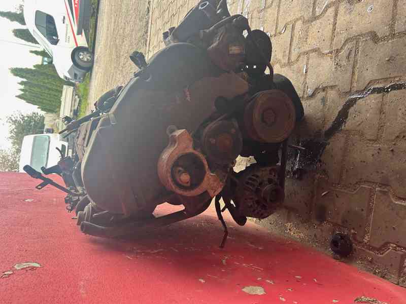 Motor 2,8 JTD 93KW 8140.43S Peugeot Citroen Záruka - foto 2