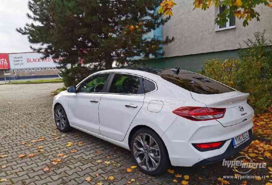 Hyundai I30 Fastback 1.4 TGDI ULTIMATE - foto 2