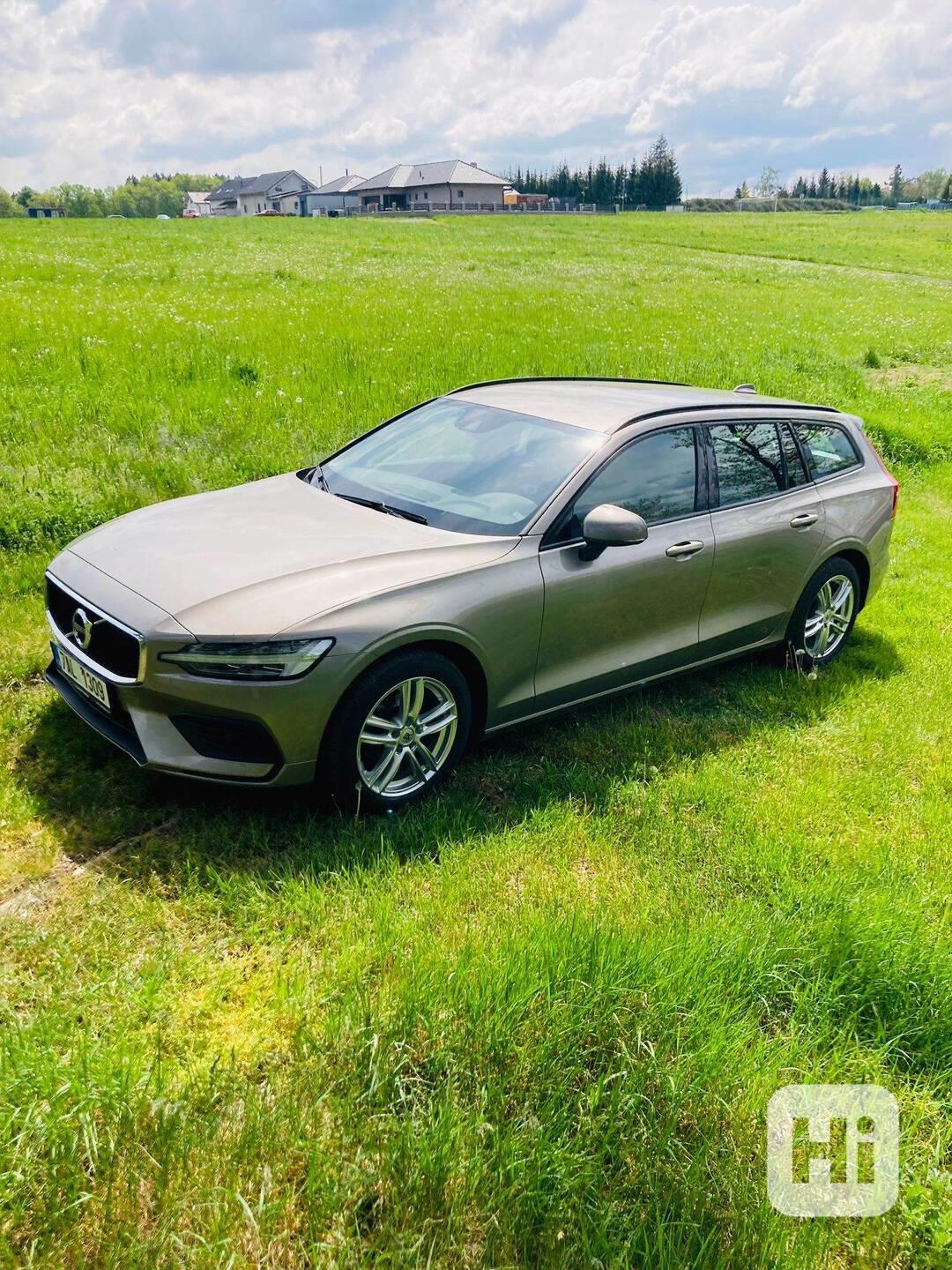 Volvo V60 - foto 1
