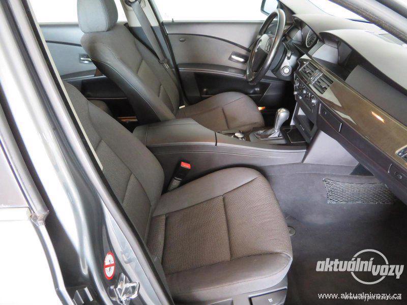 BMW 5 3.0, nafta, rok 2004 - foto 8