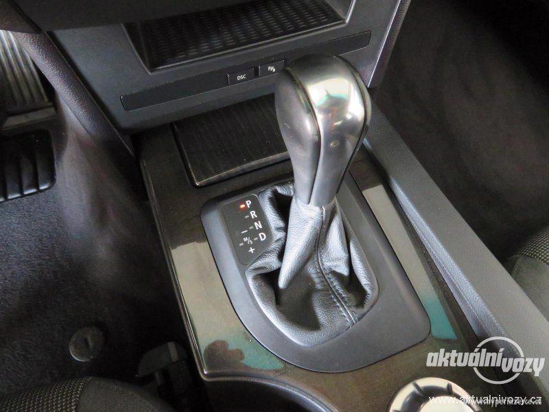 BMW 5 3.0, nafta, rok 2004 - foto 18