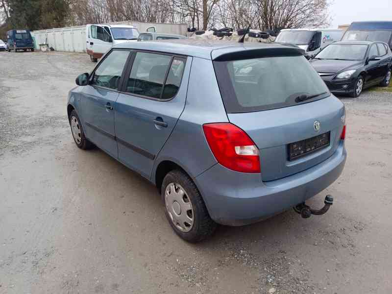 Škoda Fabia 1.4 16V 63Kw RV.2009 TAŽNÉ - NOVÁ STK - foto 3