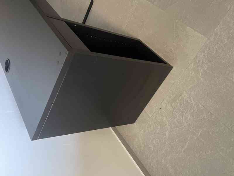 🖥️ Psací stůl – černý (moderní styl) – levně, spěchá - foto 4