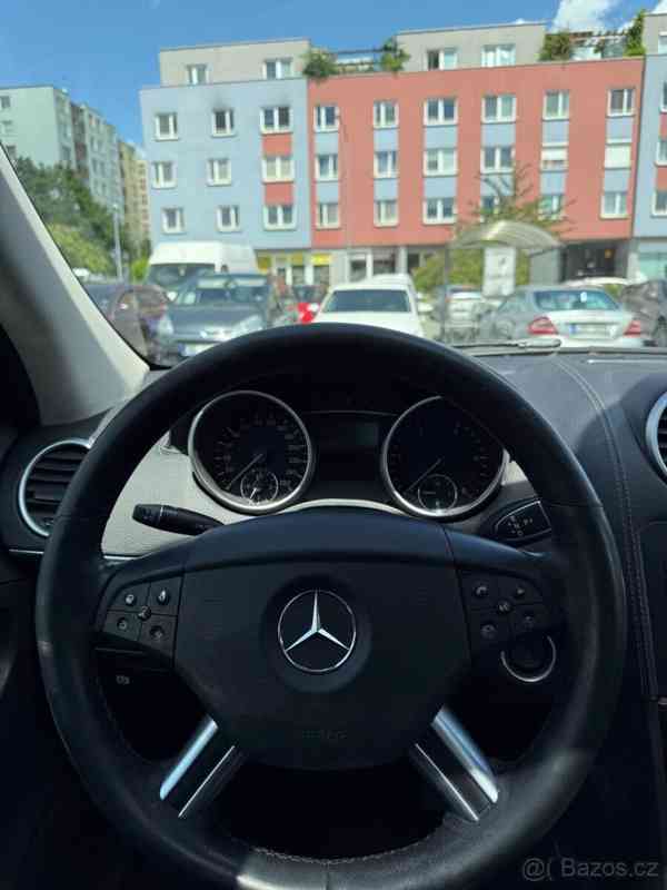 Mercedes-Benz GL 3,0 CDI 4MATIC, 165 kW, 7 míst - foto 14