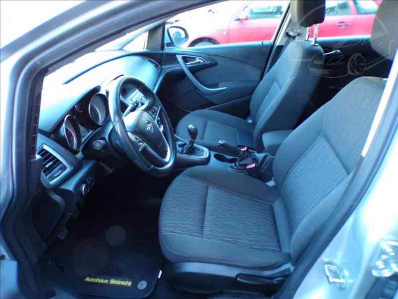 Opel Astra 1,7 CDTI SERVISNÍ KNIHA - foto 7