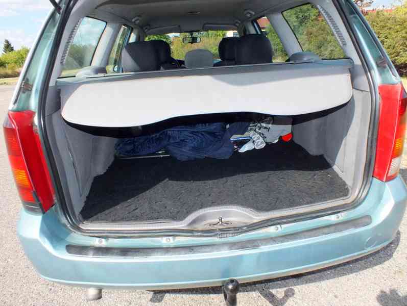 Ford Focus combi - foto 7