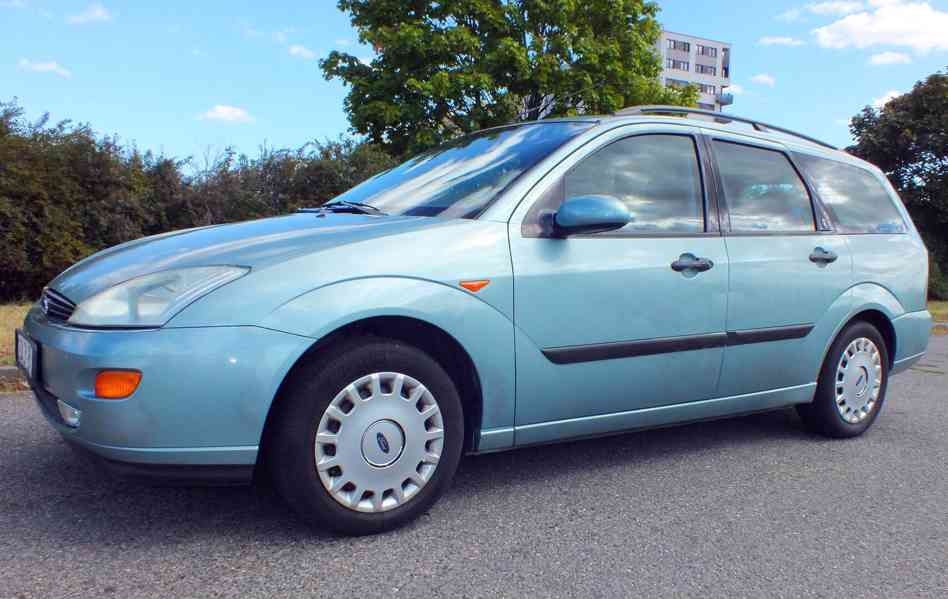 Ford Focus combi - foto 2