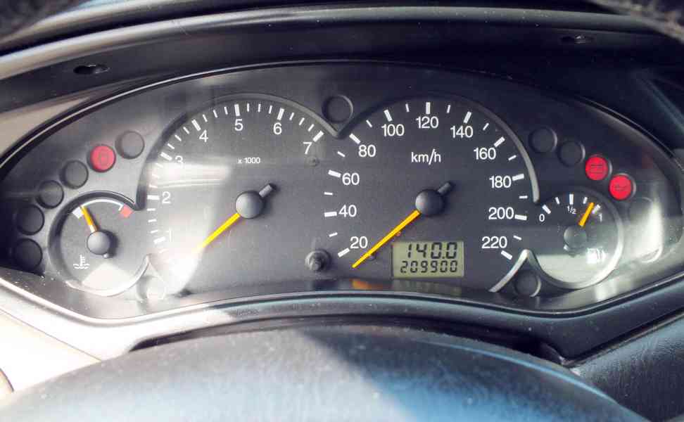 Ford Focus combi - foto 12