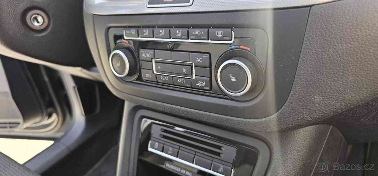 Volkswagen Sharan 2,0   125kw Automat DSG - 7 míst - H - foto 9