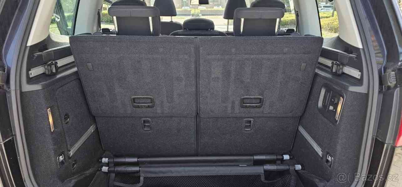 Volkswagen Sharan 2,0   125kw Automat DSG - 7 míst - H - foto 15