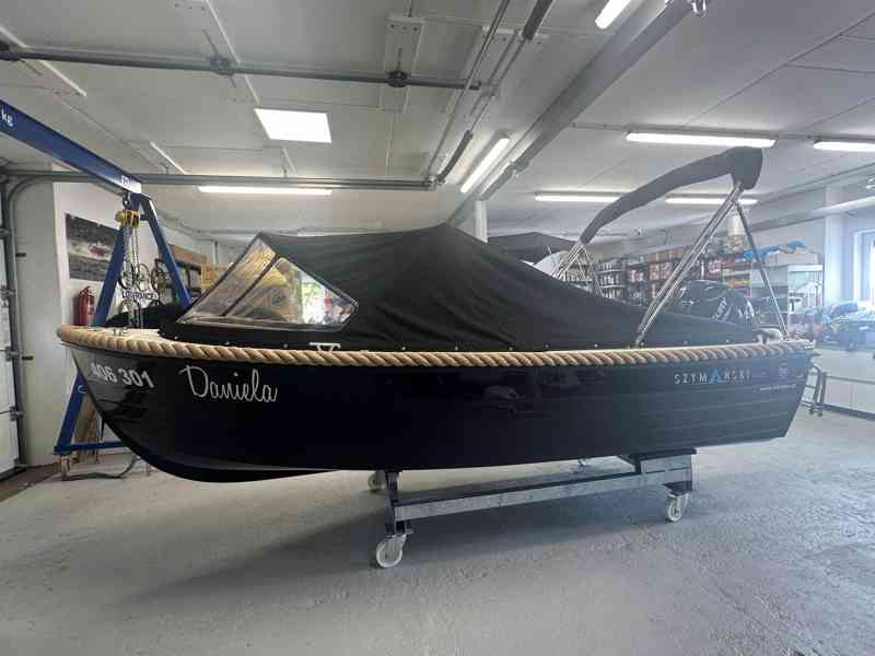 Použitá motor.loď Szymanski 485 r.v.2022 s motorem