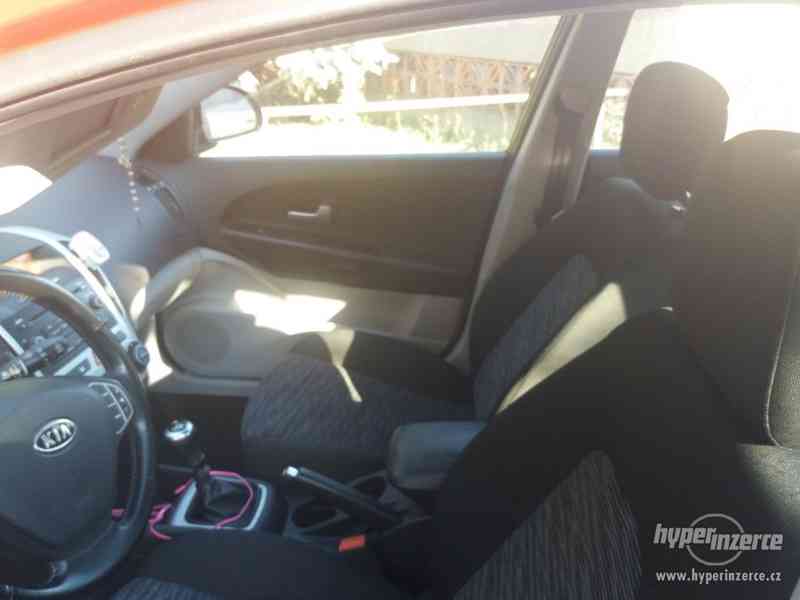 Kia ceed - foto 4