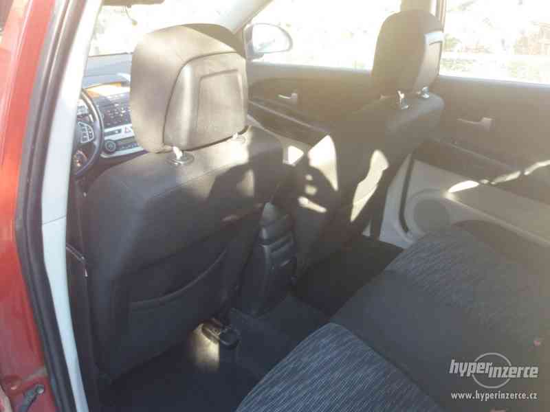 Kia ceed - foto 6