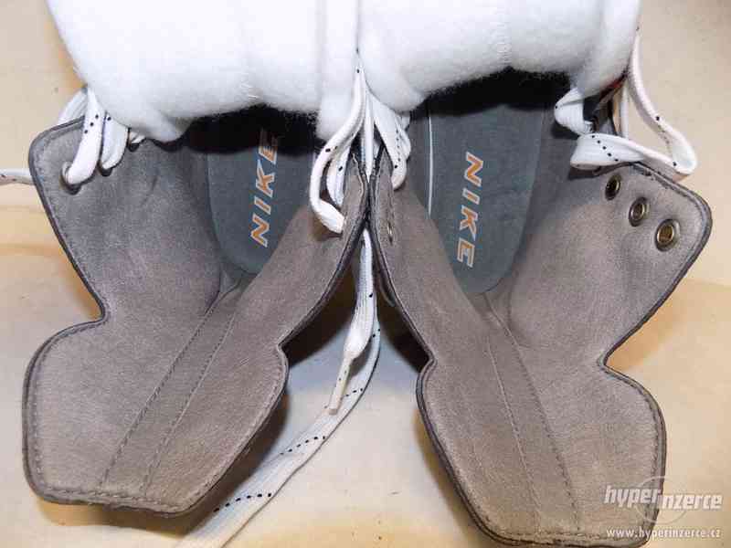 Brusle Nike Ignite 7 junior - velikost 5 EE (zcela nové) - foto 8
