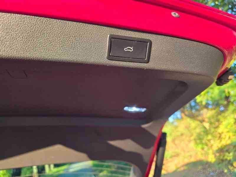 Škoda Superb 2,0   3 DSG 110KW Led Matrix Tažné D - foto 9