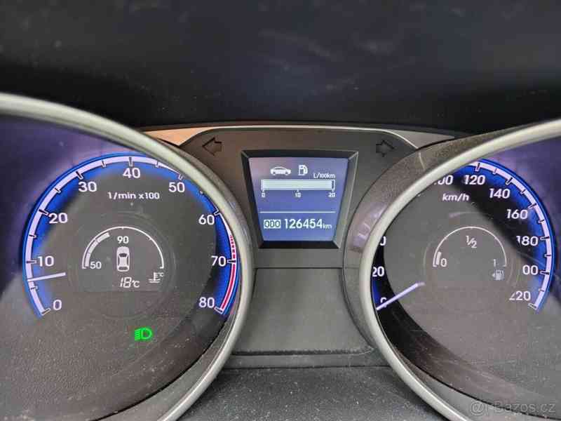 Hyundai ix35 2,0   i benzin 4x4 - foto 6