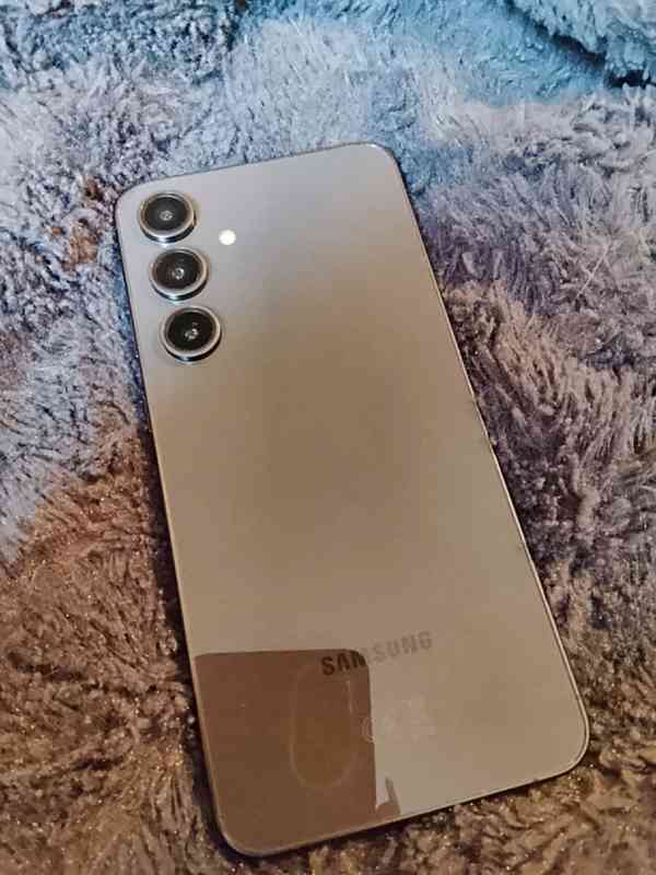 Samsung S 24 - foto 3