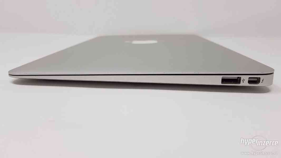 MacBook Air 11" 2011 - foto 2