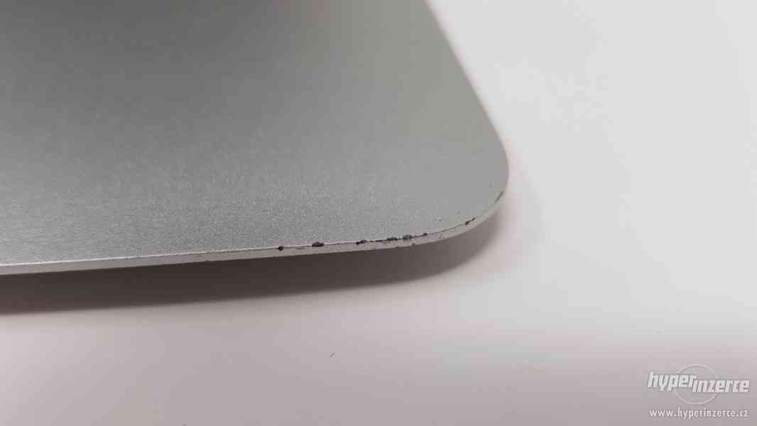 MacBook Air 11" 2011 - foto 5