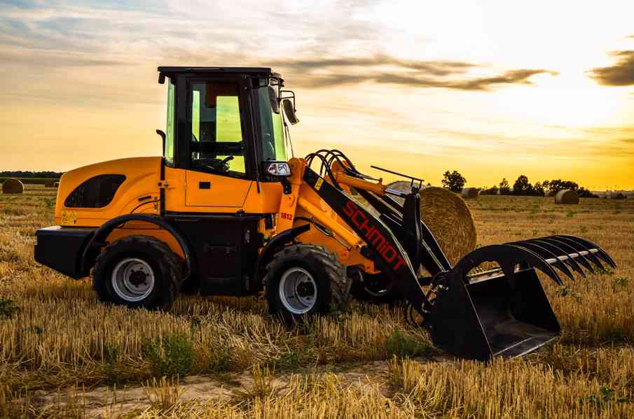 kloubový nakladač Schmidt 1812, 4x4 - nový stroj - foto 2