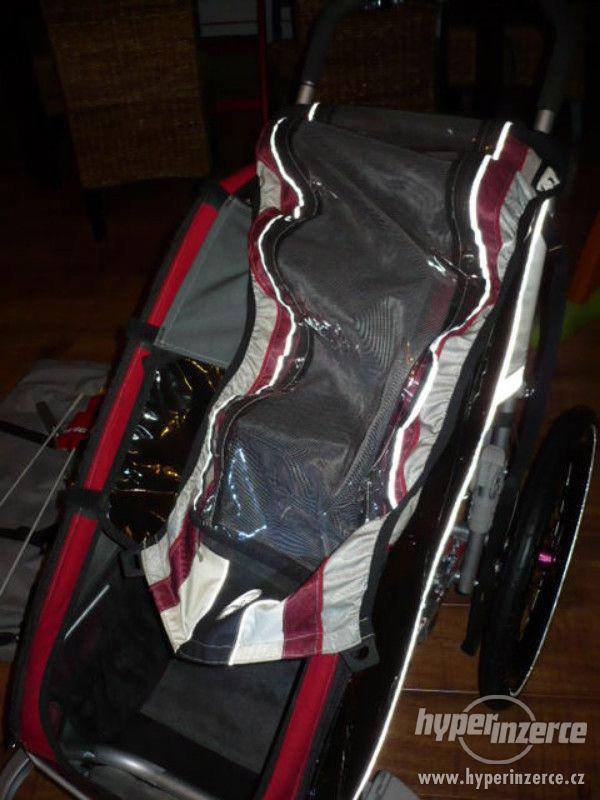 Chariot CTS CX1 cyklovozík - barva Burgundy TOP STAV - foto 5