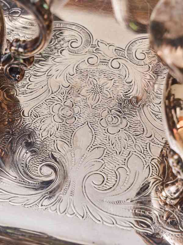 Kávový a čajový servis Oneida Heirloom – Venetian Scroll - foto 8