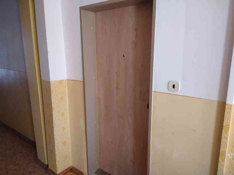 Pronájem bytu 2+1, s lodžií, Teplice centrum – Alejní - foto 10