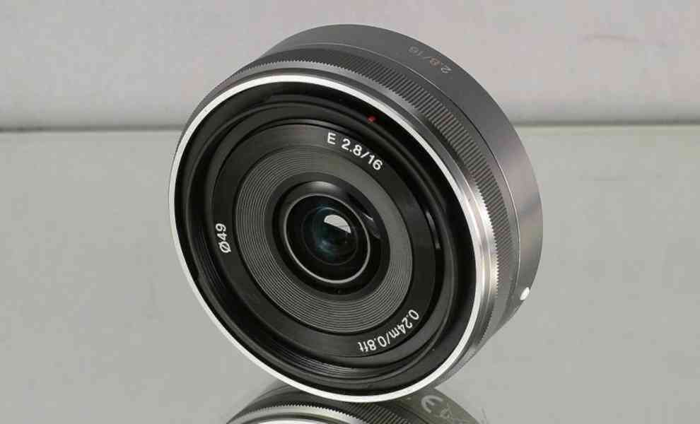 Sony E 16mm f/2,8 **APS-C Pevný, širokoúhlý lens, E mount - foto 2