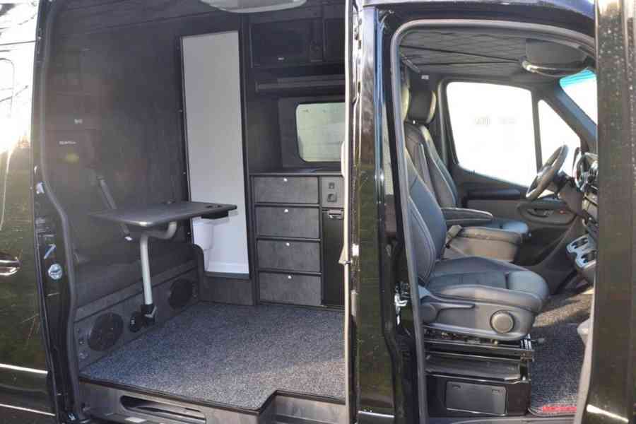 Mercedes-Benz Sprinter 319 CDi Camper Family - foto 7