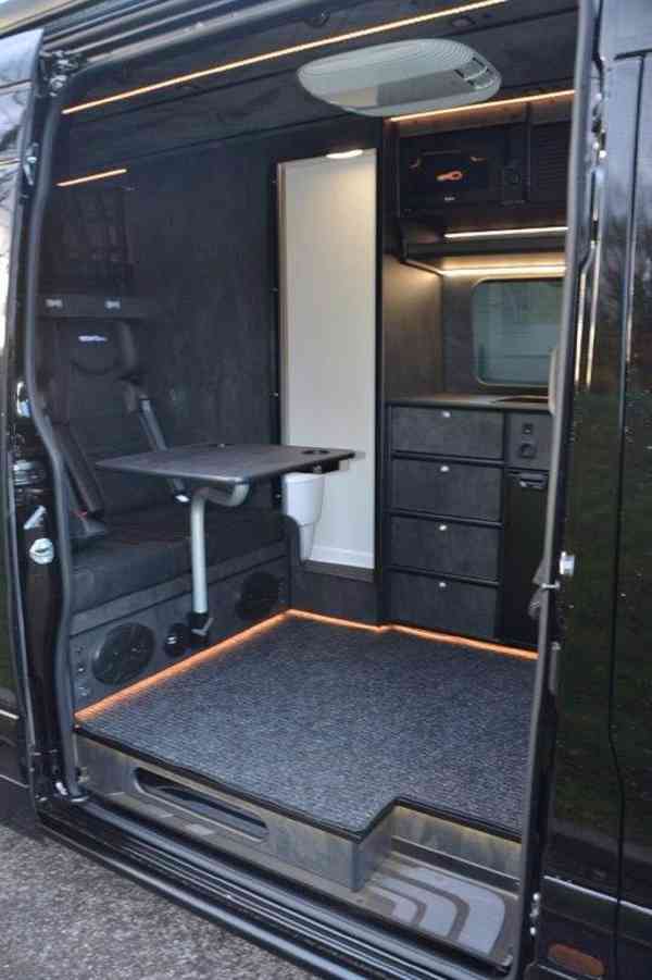 Mercedes-Benz Sprinter 319 CDi Camper Family - foto 19