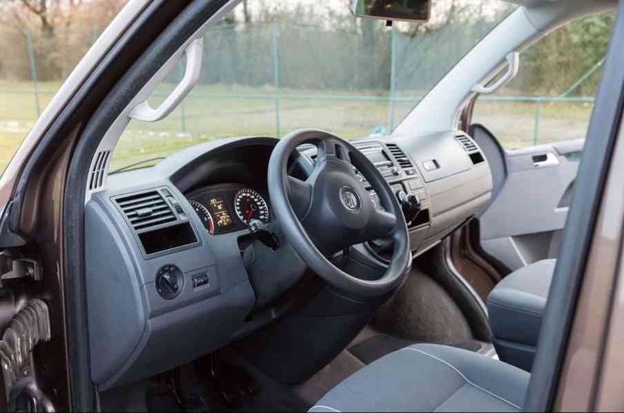 Volkswagen T5 Multivan 2.0 TDI 103kw - foto 6