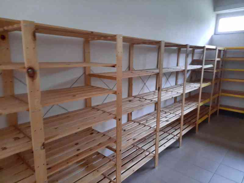 Dřevěné regály Hejne Ikea - foto 6