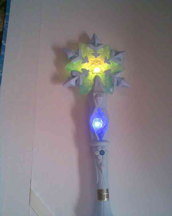 Nové Vílí šaty s hůlkou - foto 4