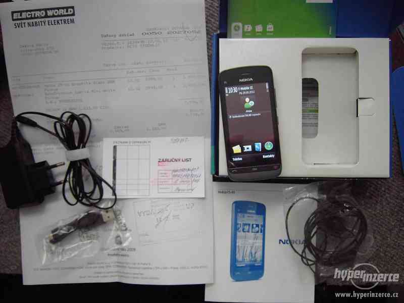 Nokia C5-03 - foto 1