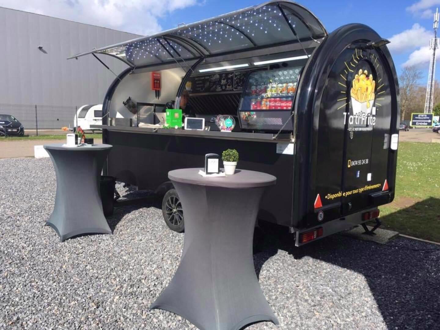 Gastro Trailers Food Truck zmrzlinový stánek Pojízdná 4M - foto 1